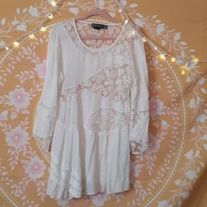 Urban Mango White Lace Long Sleeve XL Blouse